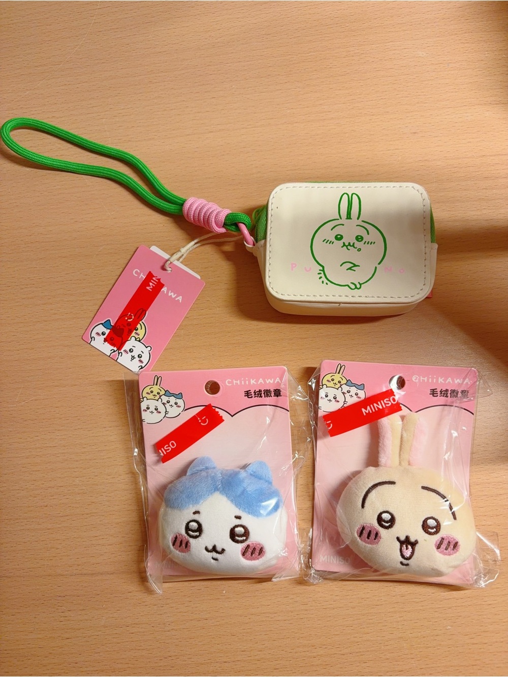 MINISO Chiikawa Bundle Usagi Pouch + Hachiware Usagi Plush Pins New With Tags
